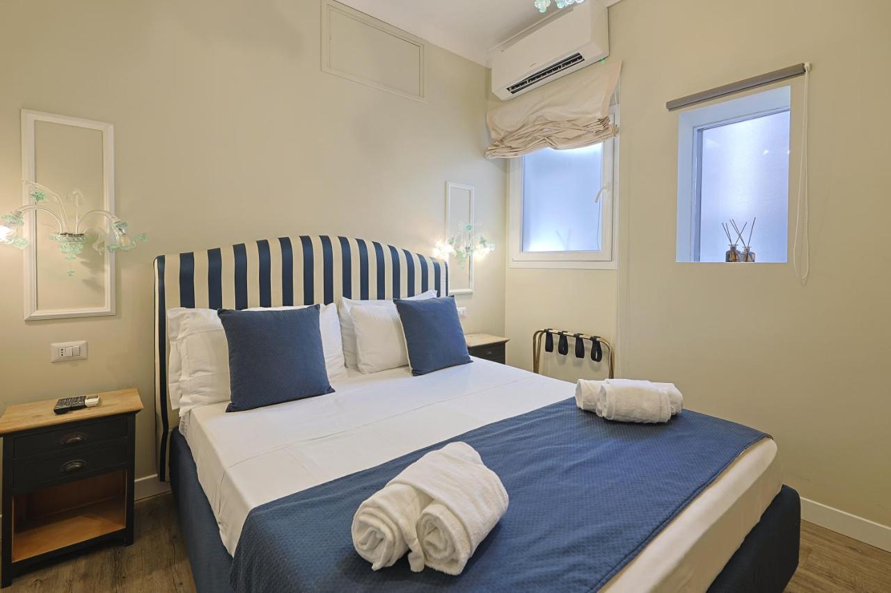 Art House Suites56 Via Del Babuino 56 Rome Bagian luar foto