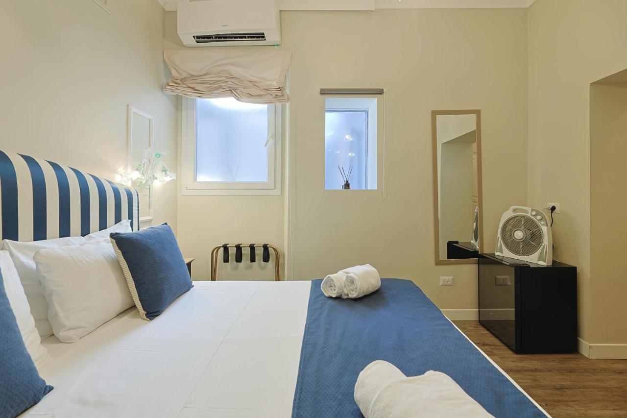 Art House Suites56 Via Del Babuino 56 Rome Bagian luar foto